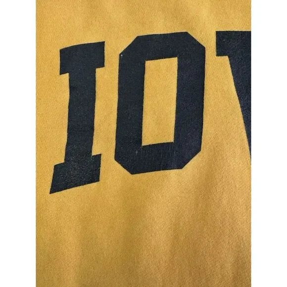 Vintage Iowa Hawkeyes Hoodie Mens Small Yellow Pullover Distressed Logo‎ Y2K - Picture 11 of 12